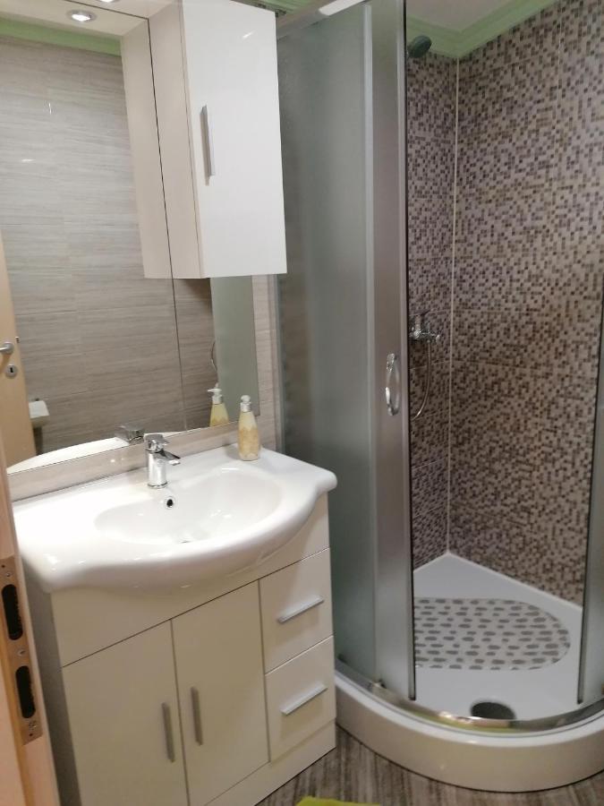 Rooms Katarina Kadumi Ngoại thất bức ảnh