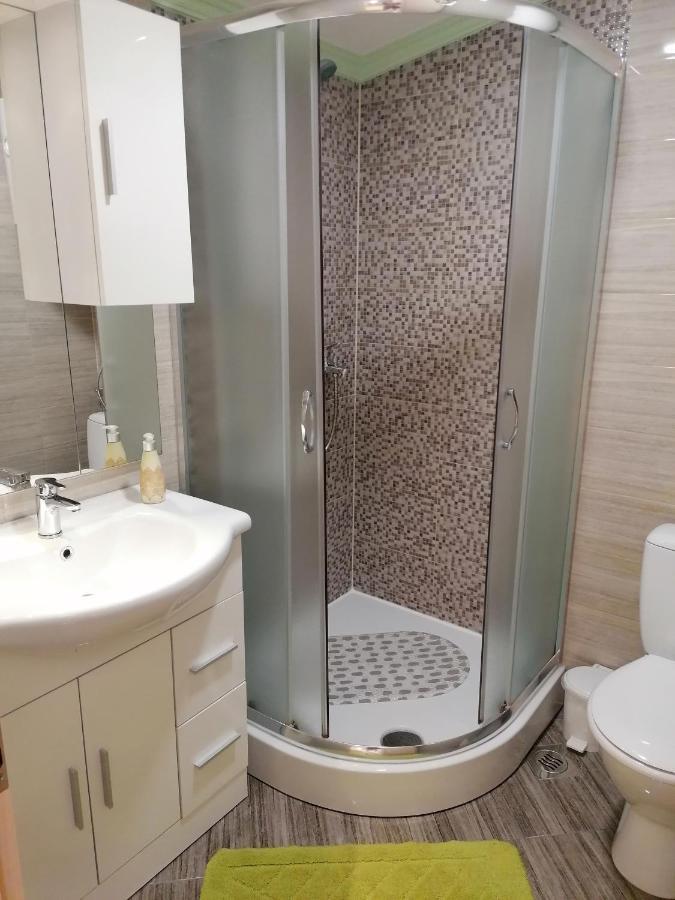 Rooms Katarina Kadumi Ngoại thất bức ảnh