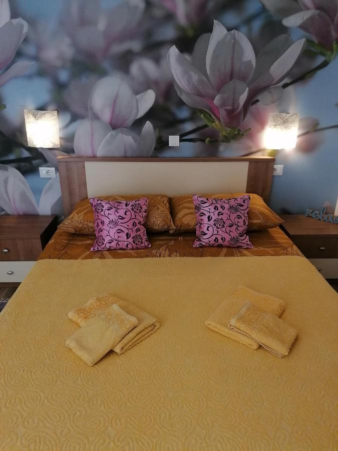 Rooms Katarina Kadumi Ngoại thất bức ảnh