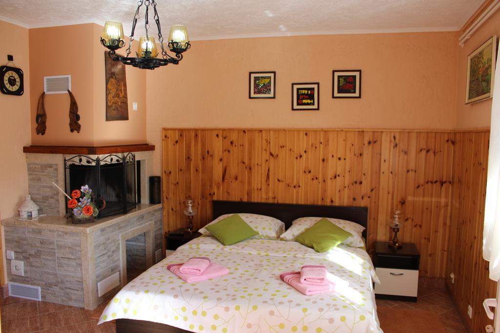 Rooms Katarina Kadumi Ngoại thất bức ảnh